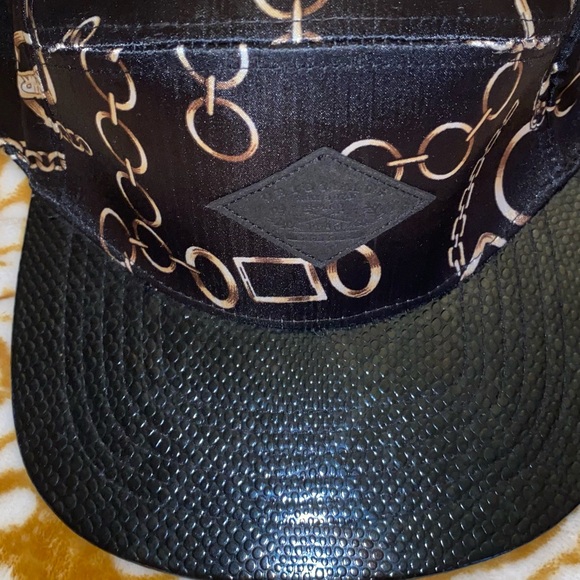 Hats hats hats - Picture 4 of 7